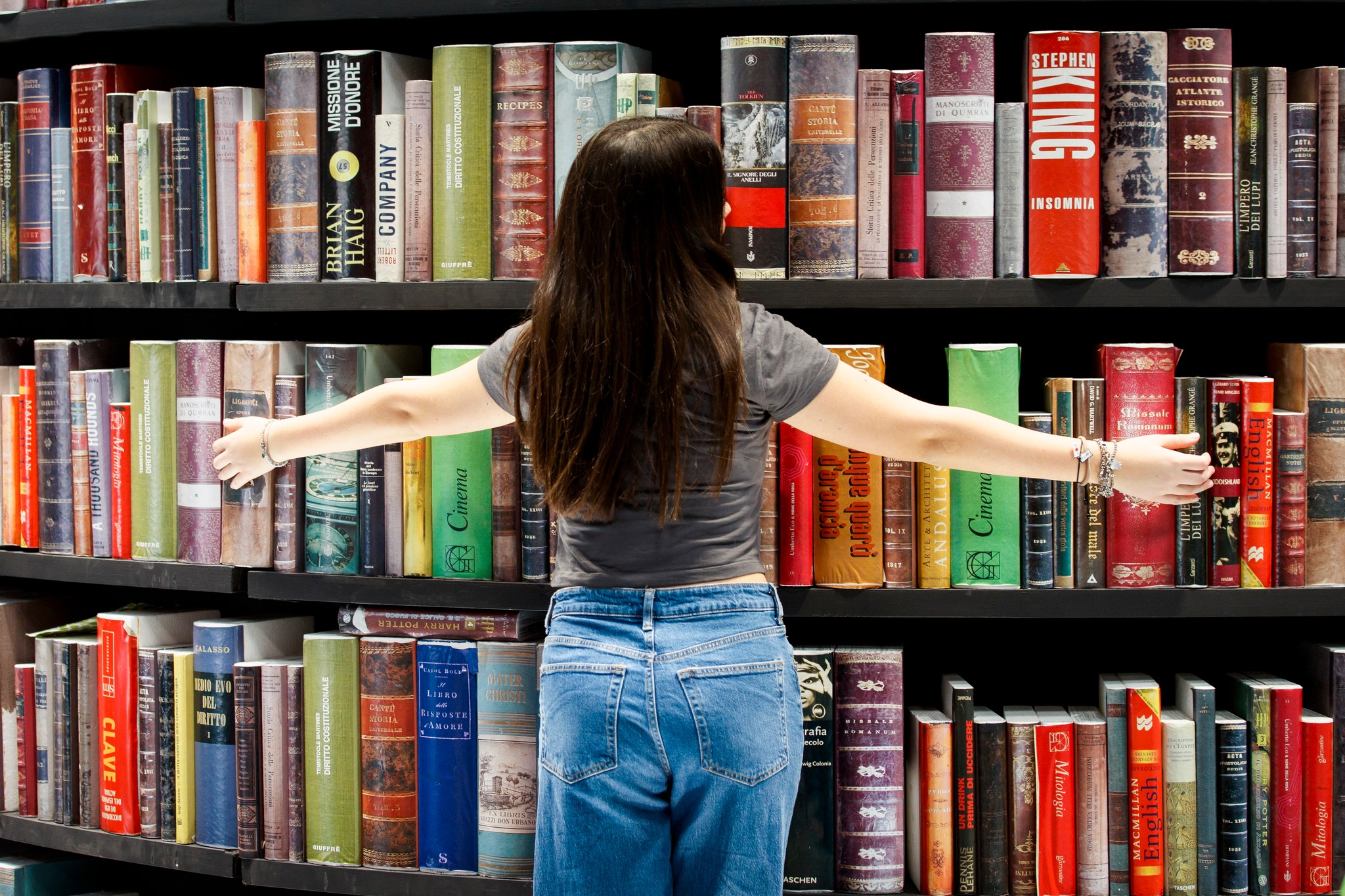 Salone del libro di Torino. Domenica 18 maggio alle 17.30 Racconti nella Rete allo stand della Regione Toscana